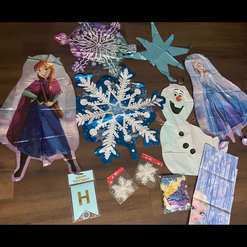 Frozen Themed Party Decorations